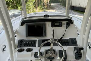 24ft Robalo Yacht For Sale