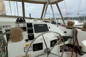 Anchored Soul 42ft Lagoon Yacht For Sale