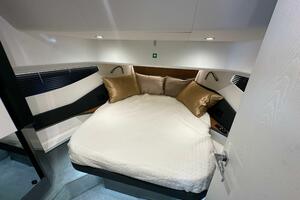 49FT (15.04M) AZIMUT