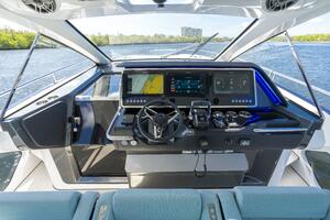 48ft Azimut Yacht For Sale