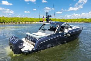 48ft Azimut Yacht For Sale