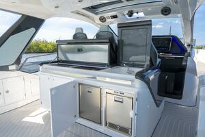 48ft Azimut Yacht For Sale