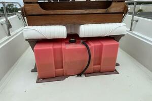 Photo 5568181 for 1985 Boston Whaler 17 Montauk  