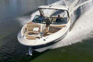 2016 Sea Ray 350 SLX thumbnail 51