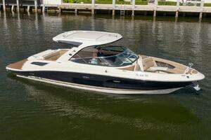 2016 Sea Ray 350 SLX thumbnail 46