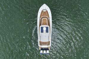  2018 Scout 355 LXF Yacht For Sale in Dunedin FL