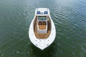 2018 Scout 355 LXF Yacht For Sale in Dunedin FL