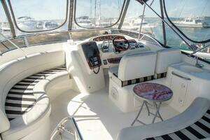 2006 Meridian 411 Sedan thumbnail 50
