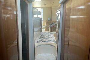 2006 Meridian 411 Sedan thumbnail 45