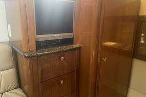 2006 Meridian 411 Sedan thumbnail 32