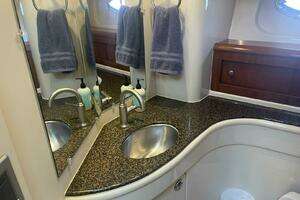 2006 Meridian 411 Sedan thumbnail 44
