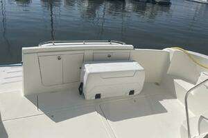 2006 Meridian 411 Sedan thumbnail 66