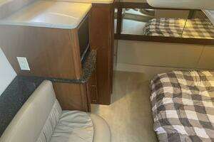 2006 Meridian 411 Sedan thumbnail 28