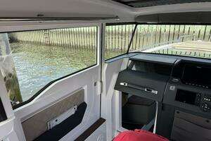 2022 Axopar 37 XC CROSS CABIN thumbnail 36