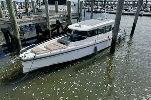 37ft Axopar Yacht For Sale