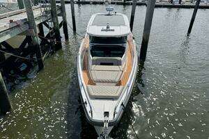 2022 Axopar 37 XC CROSS CABIN thumbnail 7