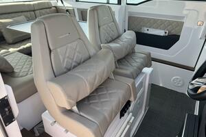 37ft Axopar Yacht For Sale