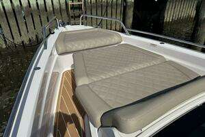 2022 Axopar 37 XC CROSS CABIN thumbnail 38