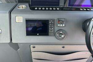 2022 Axopar 37 XC CROSS CABIN thumbnail 31