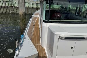 37ft Axopar Yacht For Sale