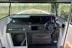 2022 Axopar 37 XC CROSS CABIN thumbnail 26