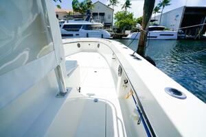 GET REEL 28ft Whitewater Yacht For Sale