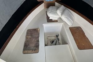 24ft Grady White Yacht For Sale