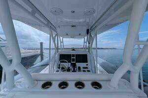 2015 Yellowfin RIB thumbnail 15