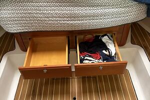 34ft Back Cove Yacht For Sale