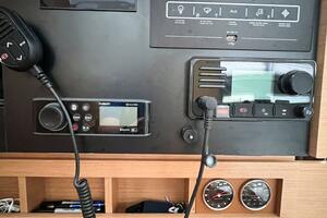 SILVER GIRL 41ft Jeanneau Yacht For Sale