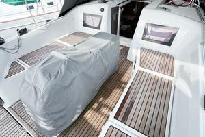 SILVER GIRL 41ft Jeanneau Yacht For Sale
