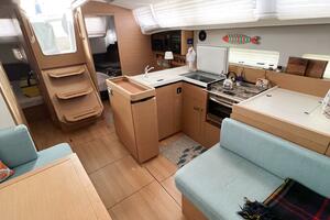 SILVER GIRL 41ft Jeanneau Yacht For Sale