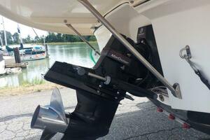 18ft Bayliner Yacht For Sale