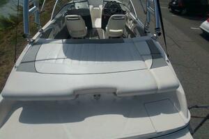 18ft Bayliner Yacht For Sale