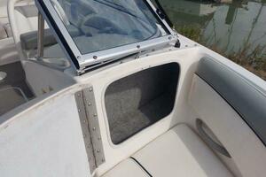 18ft Bayliner Yacht For Sale