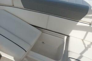 18ft Bayliner Yacht For Sale
