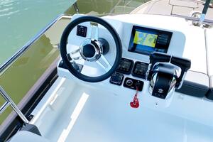 Pong Sang 35ft Jeanneau Yacht For Sale