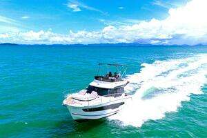 Pong Sang 2024 Jeanneau Merry Fisher 1095 Fly Yacht For Sale in Phuket 