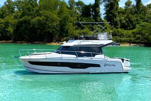 Pong Sang 35ft Jeanneau Yacht For Sale