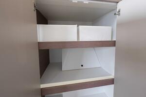 Bali 4.8  wardrobe