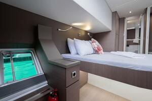 Catamaran Bali 4.8 cabin