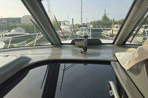 2001 Tiara Yachts 3800 Express thumbnail 22