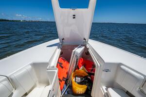 32ft Intrepid Yacht For Sale