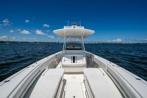 32ft Intrepid Yacht For Sale
