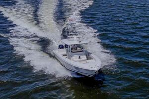 32ft Intrepid Yacht For Sale