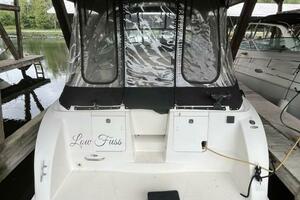 Low Fuss 33ft Maxum Yacht For Sale