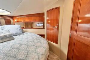 46ft Carver Yacht For Sale