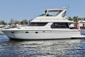 46ft Carver Yacht For Sale