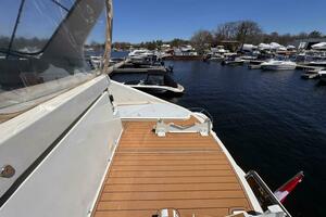 46ft Carver Yacht For Sale
