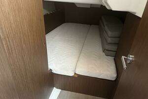 2023 Beneteau Oceanis 38.1 thumbnail 47